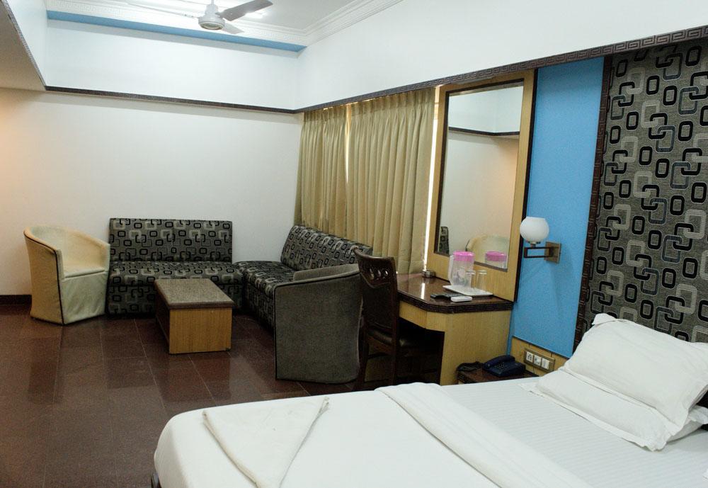 Hotel Imperial Executive, Andheri Mumbai Exterior photo