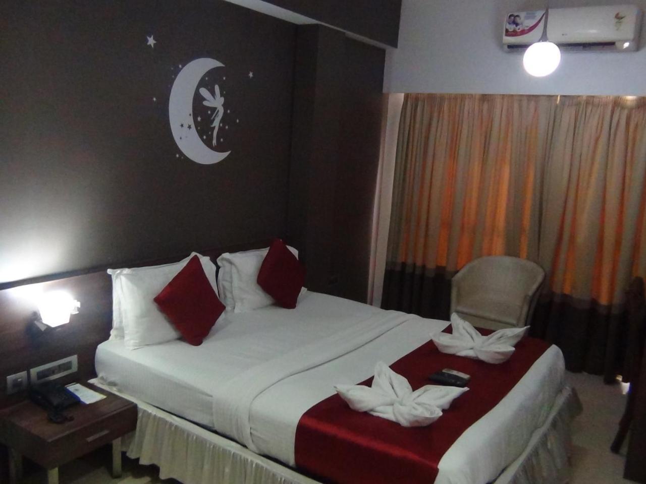 Hotel Imperial Executive, Andheri Mumbai Exterior photo